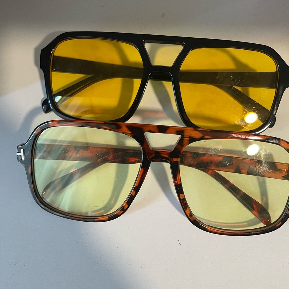 Trendy Tortoise and Black Frame Glasses Duo
